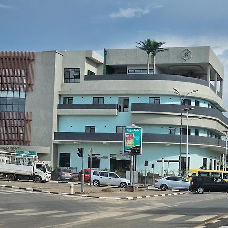 Burundi Palace Boutique Hotel Μπουζουμπούρα Εξωτερικό φωτογραφία