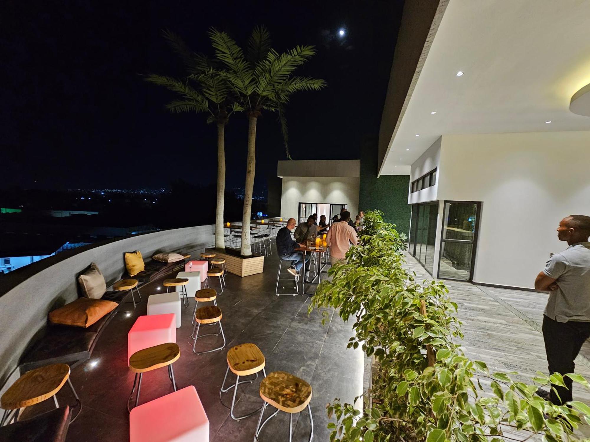 Burundi Palace Boutique Hotel Μπουζουμπούρα Εξωτερικό φωτογραφία