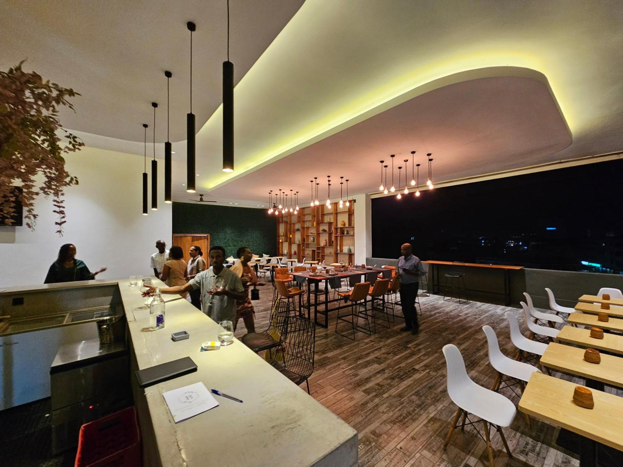 Burundi Palace Boutique Hotel Μπουζουμπούρα Εξωτερικό φωτογραφία